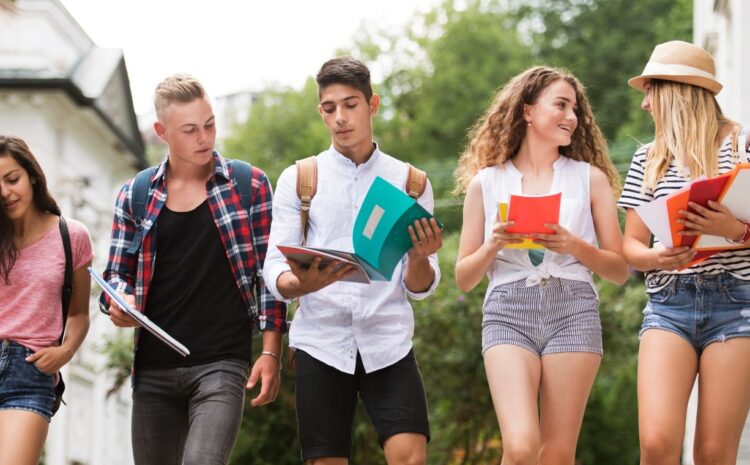  Lic. en Ciencias de la Educación